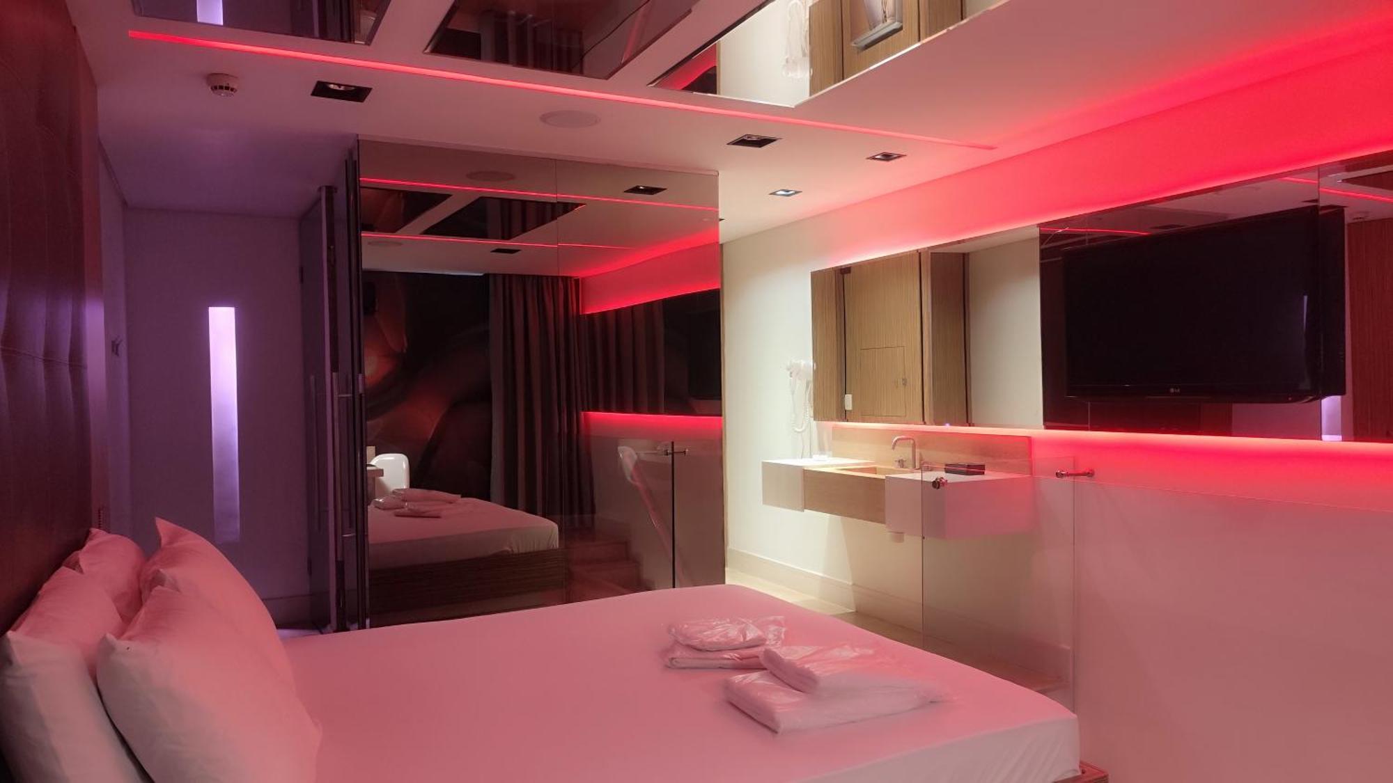 Mint Motel Гуарульос Екстериор снимка