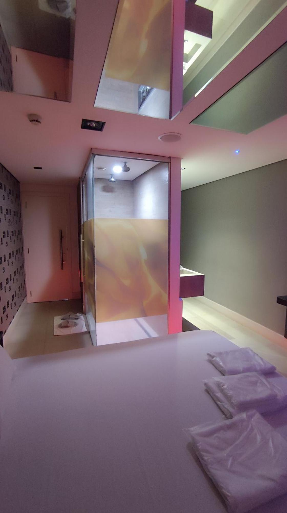 Mint Motel Гуарульос Екстериор снимка