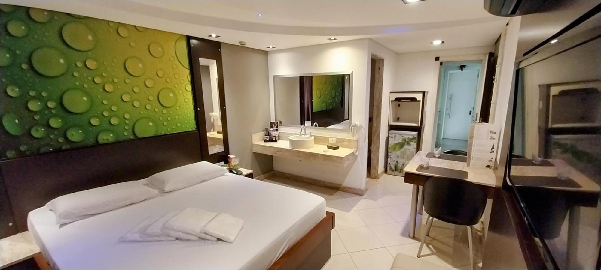 Mint Motel Гуарульос Екстериор снимка